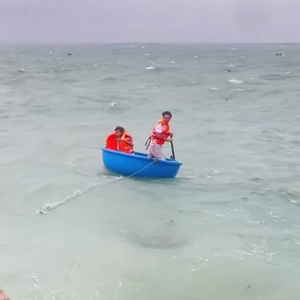 chu-tich-nuoc-tang-huan-chuong-dung-cam-cho-hai-nguoi-dan-ly-son