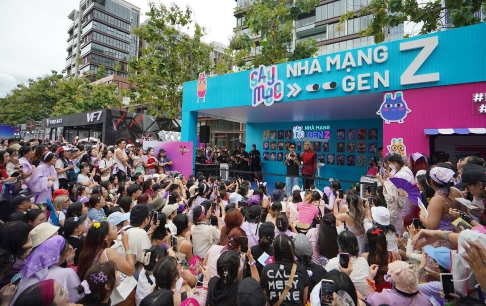 nha-mang-saymee-tang-truong-thue-bao-nho-gioi-tre