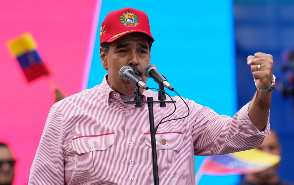 my-ban-hanh-loat-trung-phat-voi-venezuela