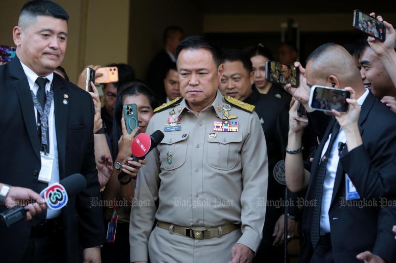 thu-tuong-thai-lan-giai-tan-quoc-hoi-giua-cang-thang-bien-gioi-voi-campuchia