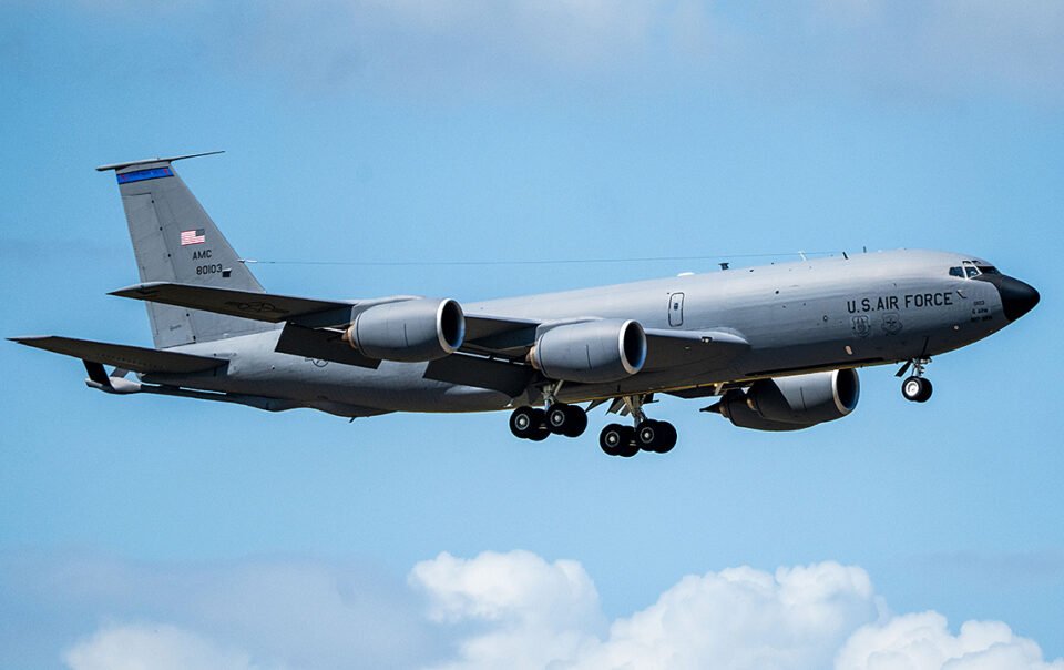 may-bay-quan-su-my-bi-to-cat-mat-phi-co-cho-khach-gan-venezuela