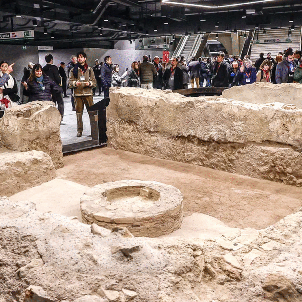 bat-ngo-ga-tau-metro-thanh-bao-tang