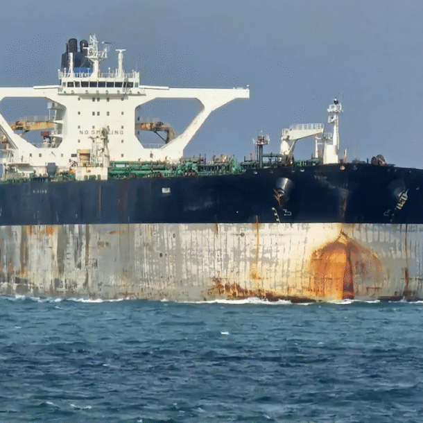 my-‘thieu-luc-luong’-de-truy-bat-tau-dau-gan-venezuela