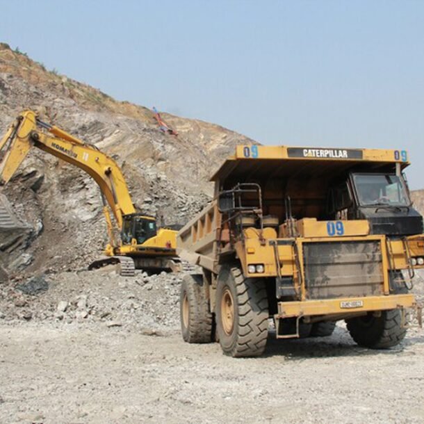 mot-doanh-nghiep-khai-thac-vang-bao-lai-gan-2.400-ti,-san-luong-gan-1-tan/nam