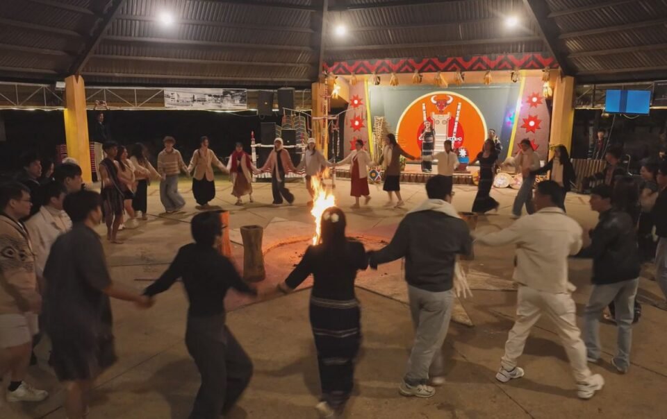 ve-langbiang-nghe-am-vang-cong-chieng-ke-chuyen