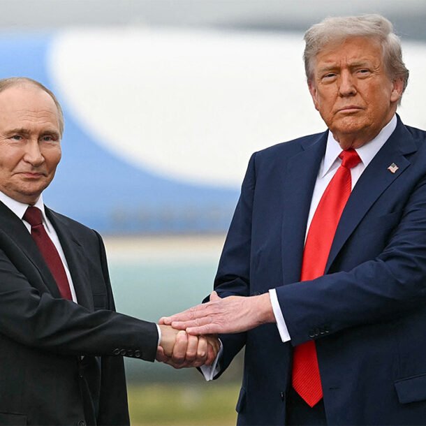 ong-trump-dien-dam-voi-ong-putin-truoc-khi-gap-lanh-dao-ukraine