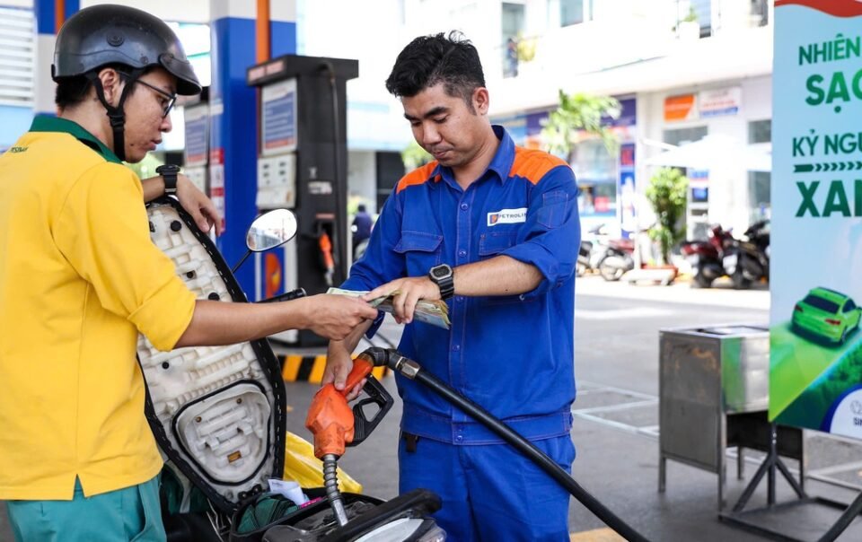 gia-xang-dau-hom-nay-2912.2025:-tien-den-tuan-tang?