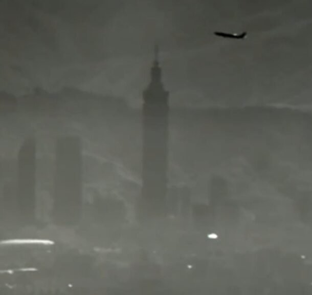 quan-doi-trung-quoc-dang-video-canh-tuong-thanh-pho-dai-bac