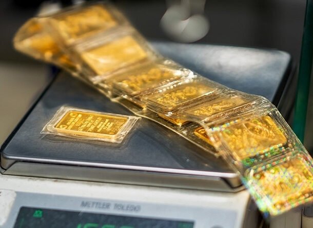 gia-vang-hom-nay-5/1/2026:-sjc-tang-toi-4,3-trieu-dong/luong