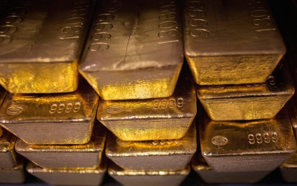 gia-vang-the-gioi,-chung-khoan-my-tiep-tuc-tang