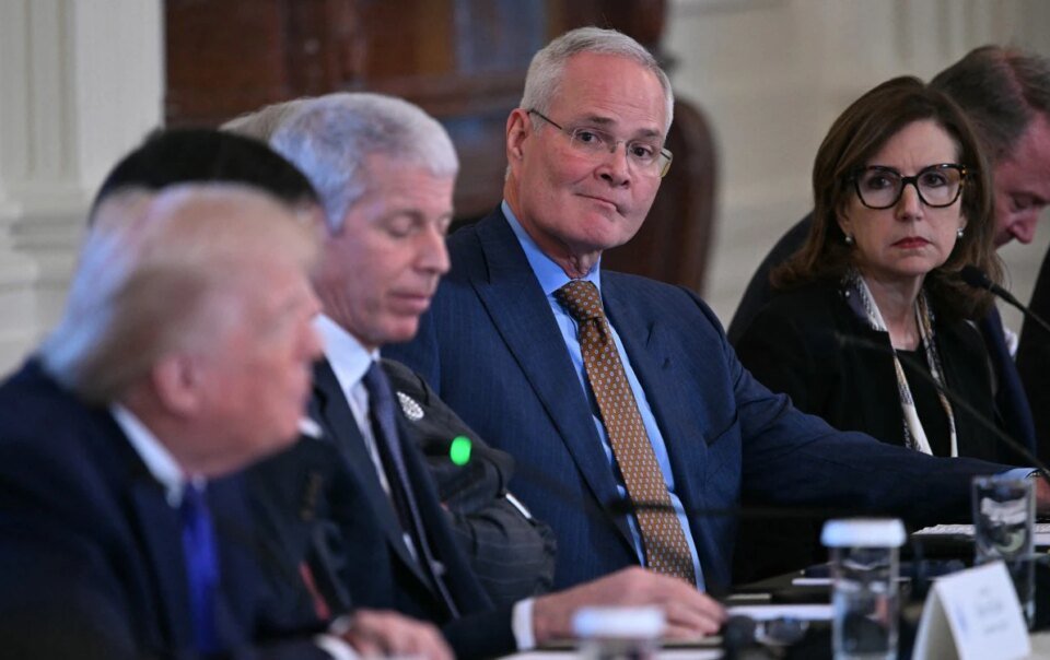 tap-doan-dau-khi-exxon-mobil-noi-‘khong-the-dau-tu’-vao-venezuela,-ong-trump-noi-gian