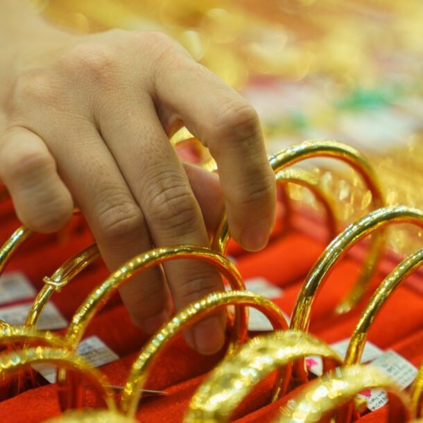 gia-vang-giam-manh,-van-ky-vong-vao-dot-tang-gia-moi