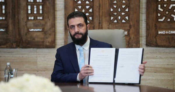 ch&iacute;nh-phu-syria-dat-thoa-thuan-cham-dut-xung-dot-voi-nh&oacute;m-vu-trang-nguoi-kurd