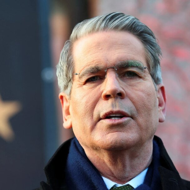 my-canh-bao-eu-tra-dua-thue-quan-vi-greenland-la-‘thieu-khon-ngoan’