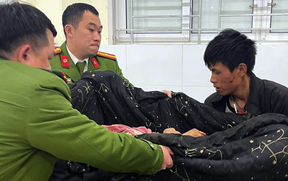 thai-phu-bi-da-lan-trung-dau-va-bung