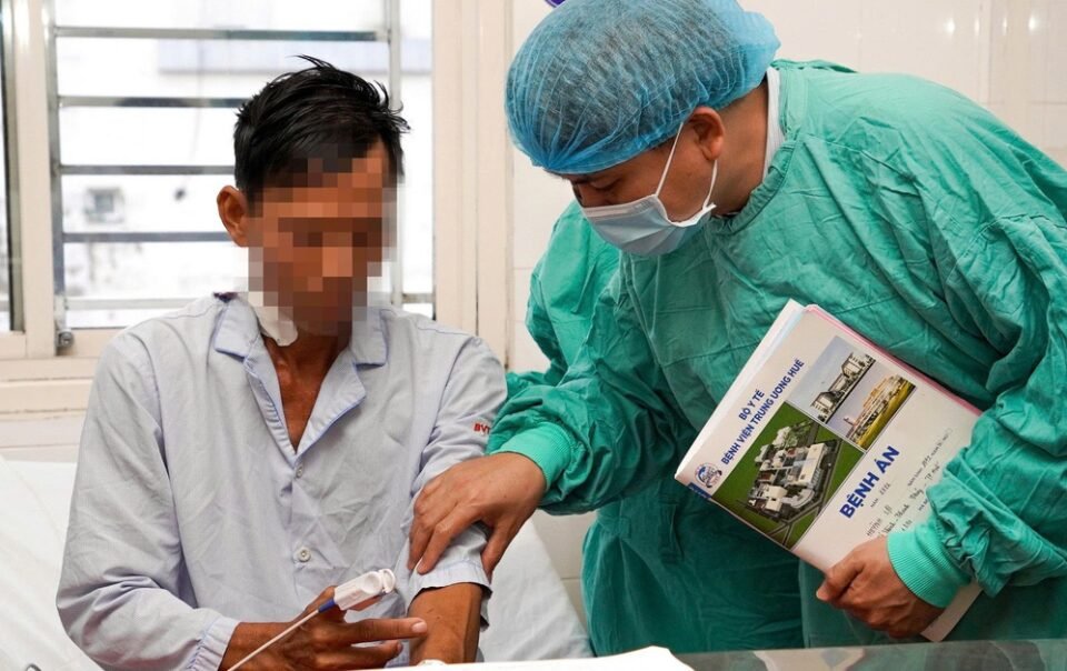 lan-dau-viet-nam-thuc-hien-ca-mo-vua-cat-hai-than-da-nang,-vua-ghep-than