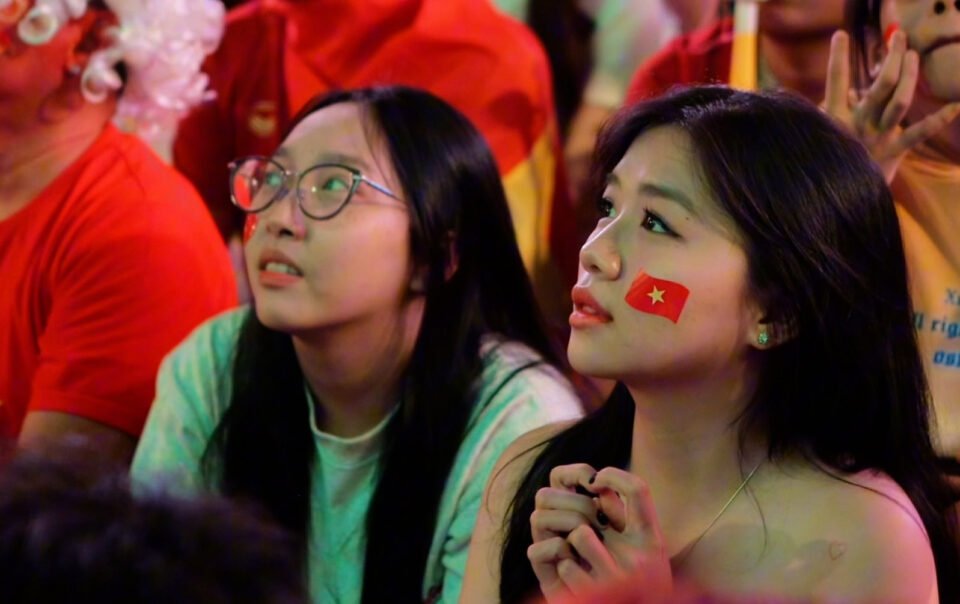 loat-khoanh-khac-tiec-nuoi-cua-nguoi-ham-mo-khi-u23-viet-nam-thua-dam