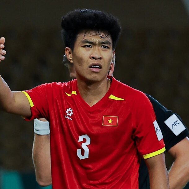 dinh-bac,-ly-duc-xin-loi-vi-de-thua-u23-trung-quoc