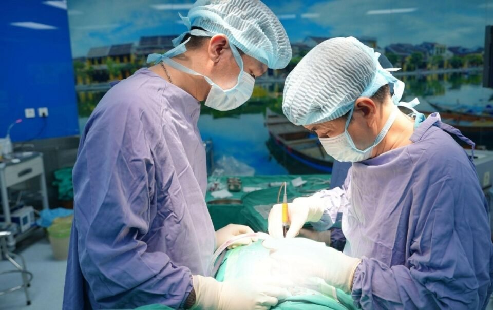 te-liet-chan-vi-dap-la-thuoc-chua-thoat-vi-dia-dem