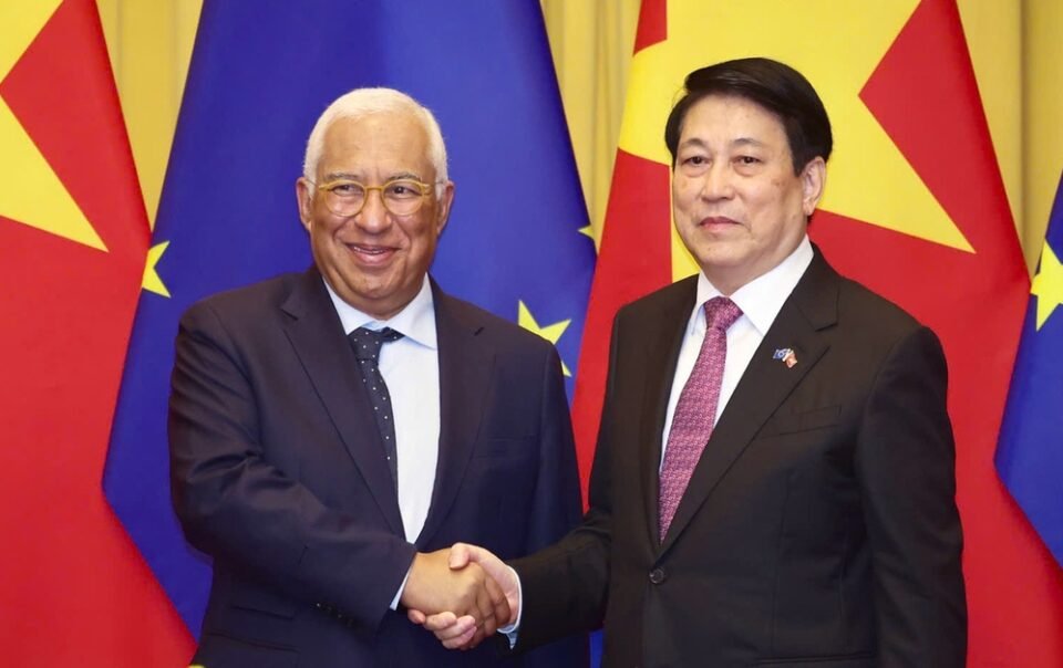 quan-he-viet-nam-–-eu-vua-bieu-tuong-vua-thuc-chat