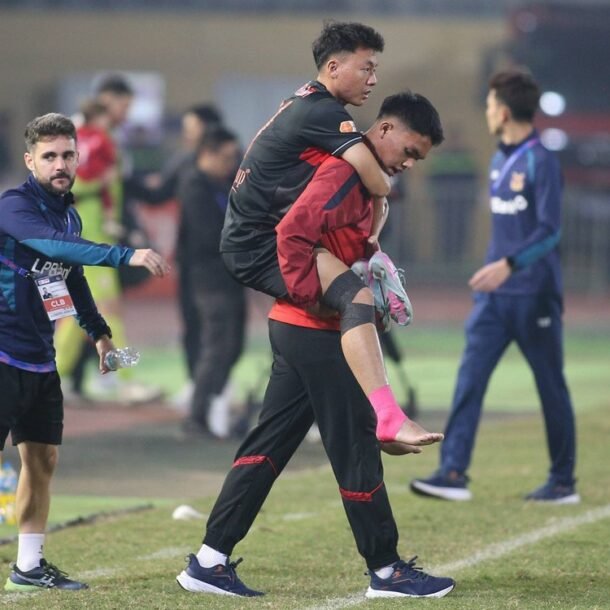 lam-sao-bao-ve-doi-chan-cau-thu?