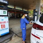 gia-xang-dau-hom-nay-62.2026:-the-gioi-lao-doc,-trong-nuoc-tang