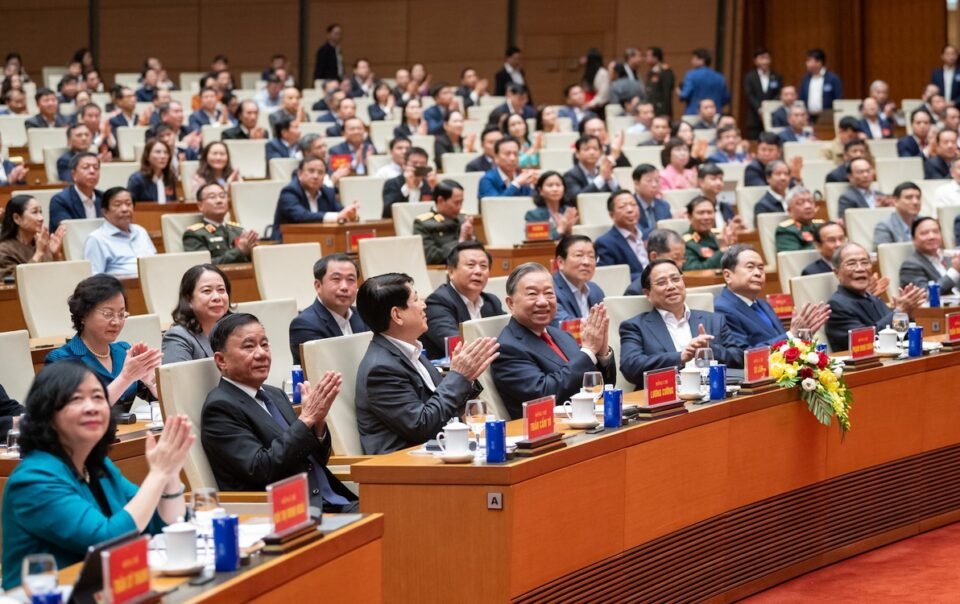 tong-bi-thu-to-lam-va-nhieu-lanh-dao-du-hoi-nghi-quan-triet-nghi-quyet-79,-80-cua-bo-chinh-tri