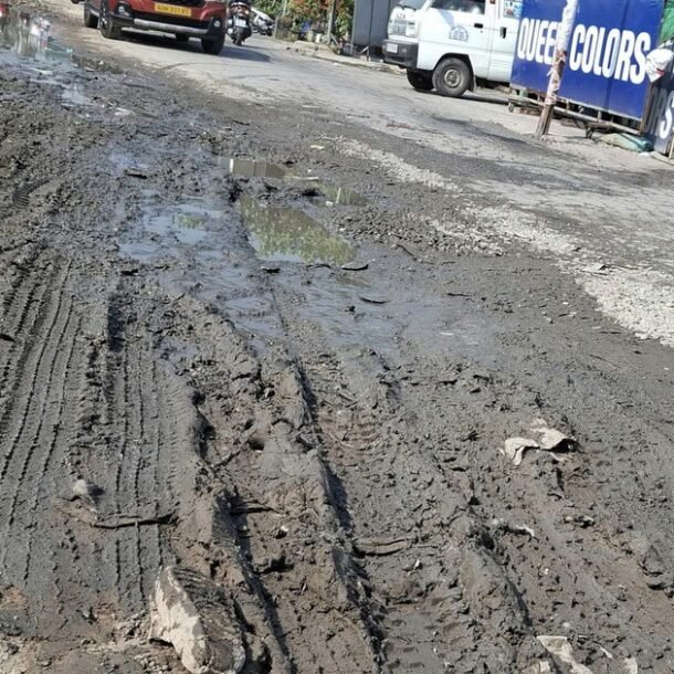 duong-xuong-cap,-di-lai-kho-khan