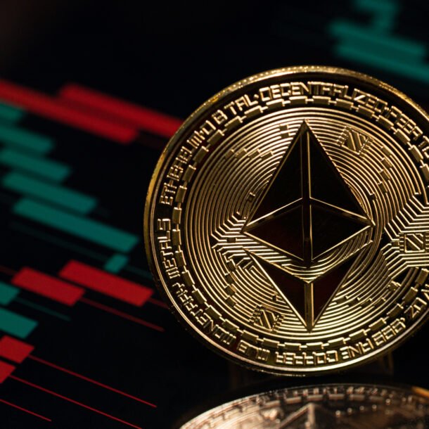 ethereum-price-under-pressure:-whales,-derivatives-market-exits-signal-waning-appetite