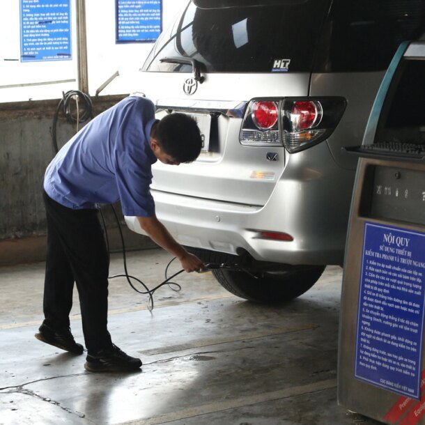 kiem-tra-khi-thai-theo-quy-dinh-moi:-phan-mem,-duong-truyen-da-thong-suot