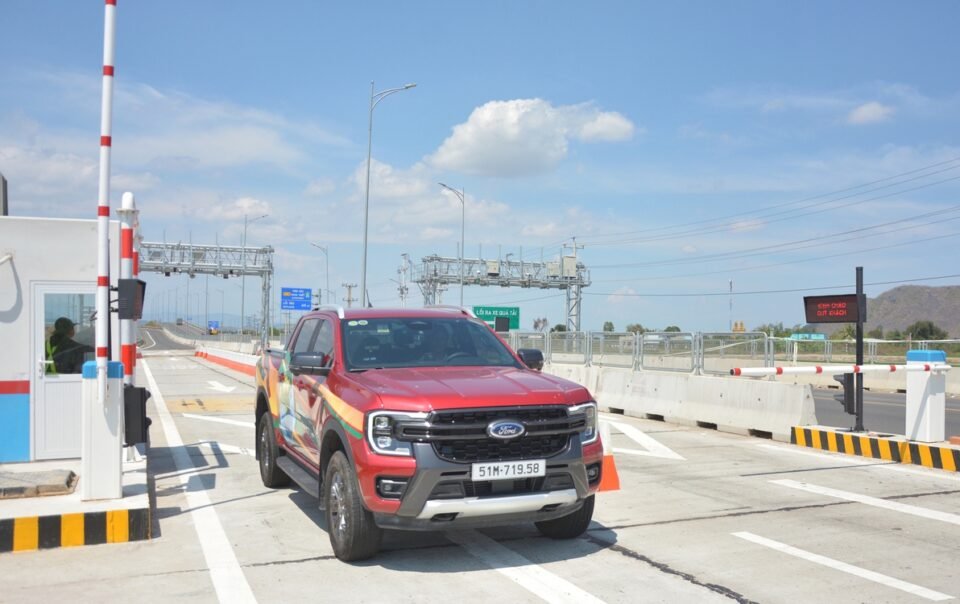 thu-phi-cao-toc-vinh-hao-den-dau-giay:-xuat-hien-mot-so-loi-nho,-khong-anh-huong-giao-dich