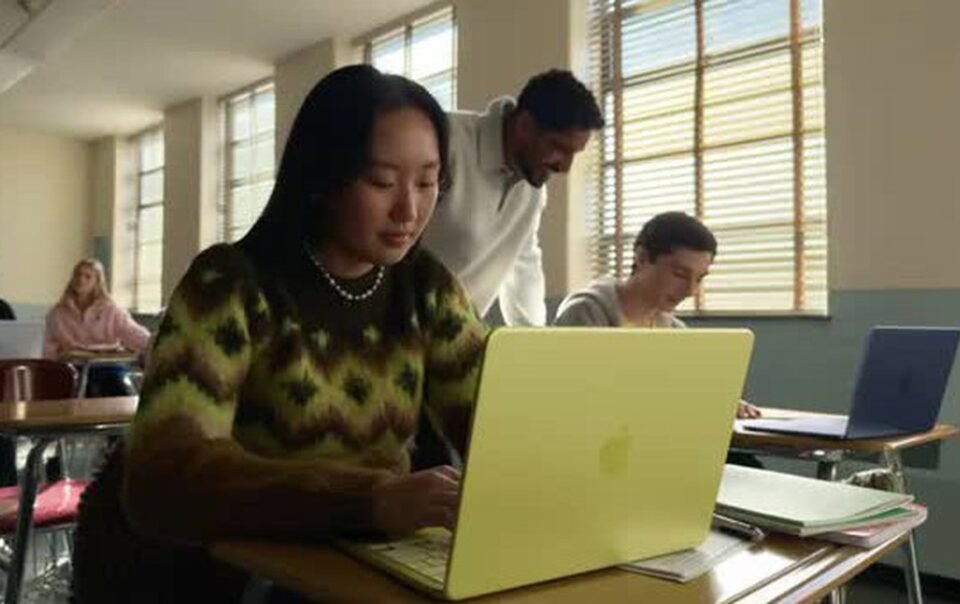 macbook-air-doi-cu-van-dang-mua-hon-macbook-neo?