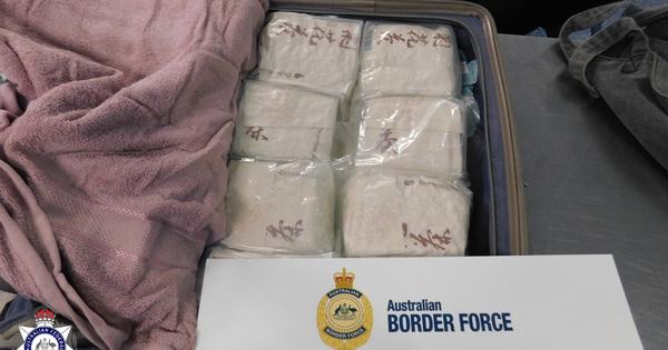 giau-38-kg-ma-t&uacute;y-bu&ocirc;n-lau-theo-c&aacute;ch-&lsquo;so-s&agrave;i-den-bat-ngo&rsquo;