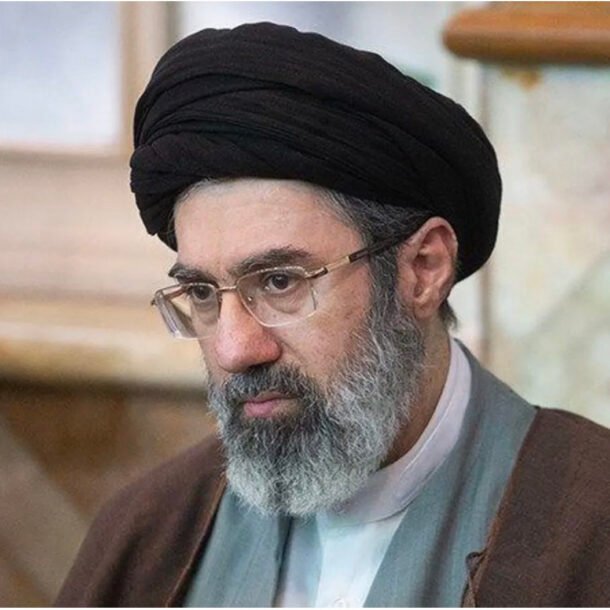 mojtaba-khamenei,-tu-giao-si-an-minh-tro-thanh-lanh-tu-toi-cao-moi-cua-iran