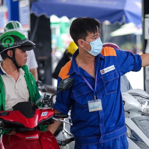 gia-xang-dau-hom-nay-103.2026:-lao-doc-ve-duoi-90-usd/thung