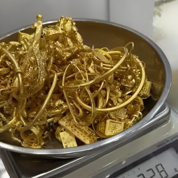 mua-2kg-vang,-chot-loi-so-tien-khung:-nuoc-di-quyet-dinh-giua-song-gia