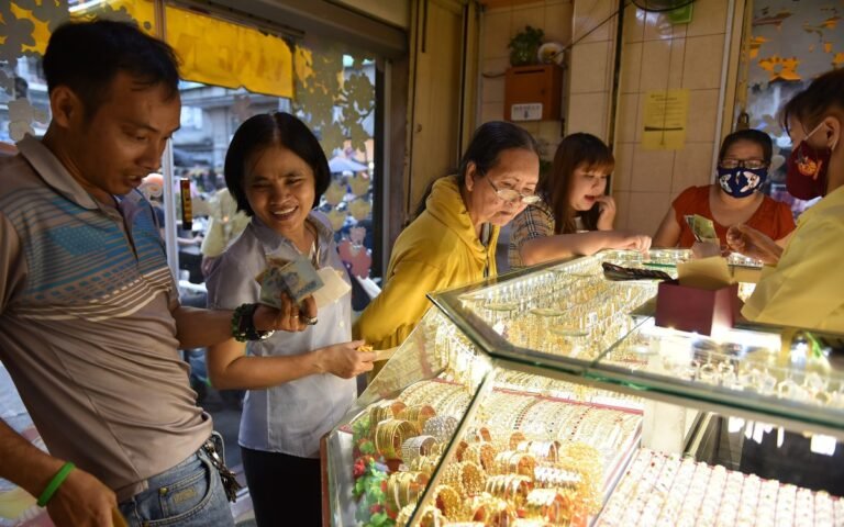 gia-vang,-bac-hoi-phuc-manh