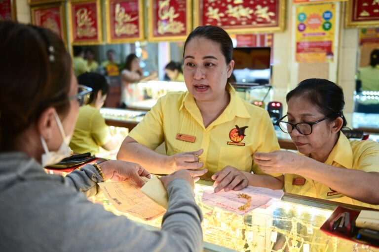 gia-vang-hom-nay-12/3/2026-bat-tang-vuot-186-trieu/luong-sau-khi-giam-chong-vanh