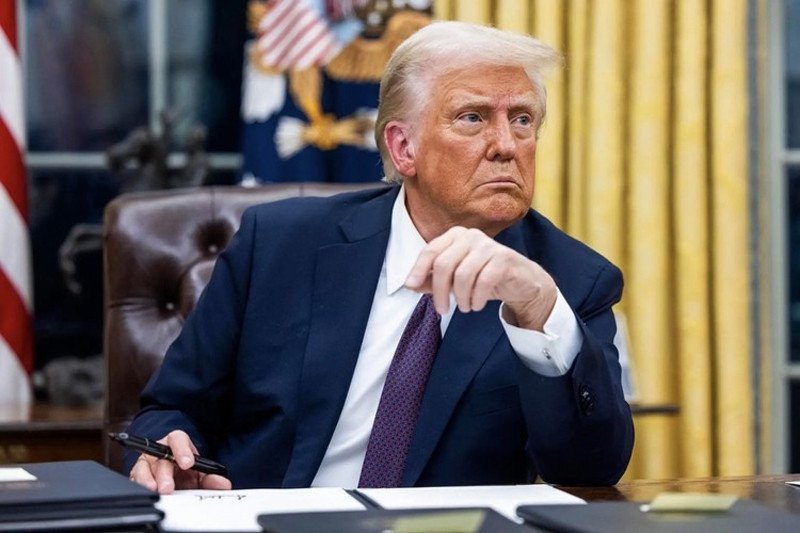 ong-trump-noi-iran-‘dang-tra-gia-dat’,-tehran-khang-dinh-se-khong-nhuong-bo