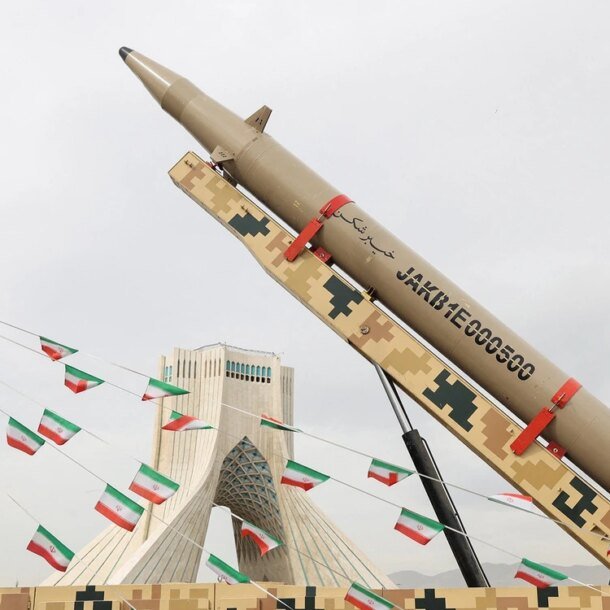 iran:-phan-lon-ten-lua-na-vao-israel-va-my-da-san-xuat-tu-10-nam-truoc,-chua-dung-vu-khi-tien-tien