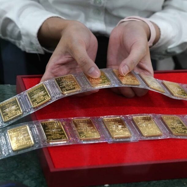 gia-vang-dung-im,-gia-bac-tiep-tuc-giam-ngay-dau-tuan