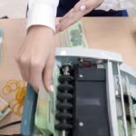 gia-usd-hom-nay-163.2026:-ngan-hang-ban-ra-kich-tran