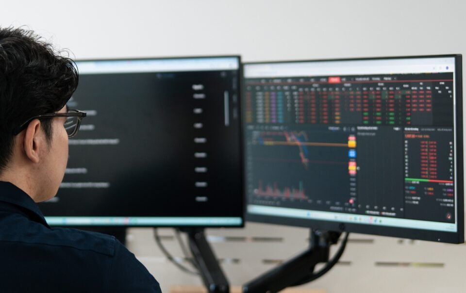 chung-khoan-tuan-moi:-sau-tuan-‘bao-to’,-thi-truong-di-ve-dau?