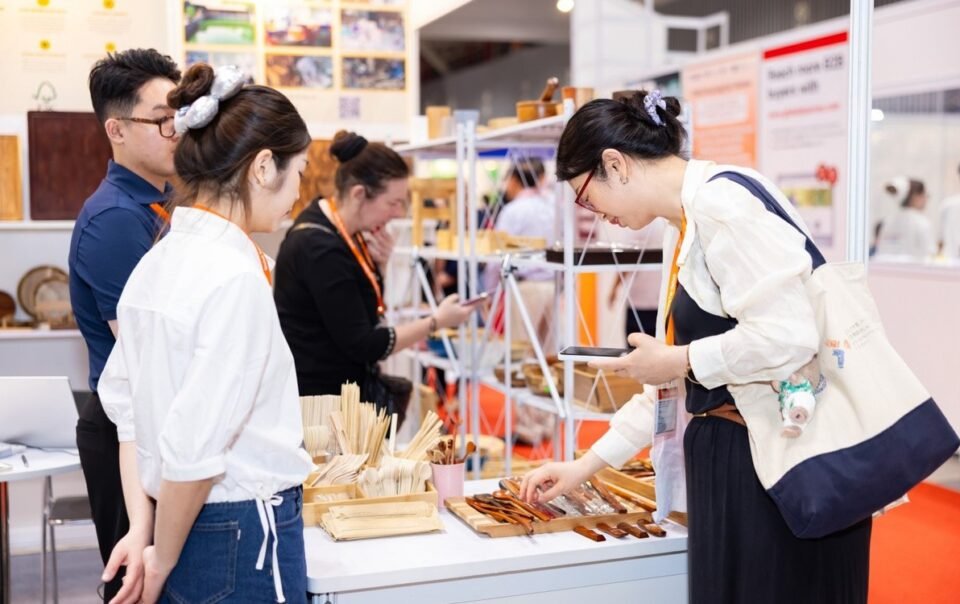 trien-lam-nguon-cung-ung-quoc-te-tai-viet-nam-2026