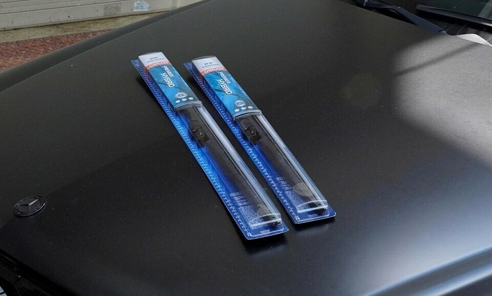 diem-nhan-cong-nghe-tren-gat-mua-oto-osram