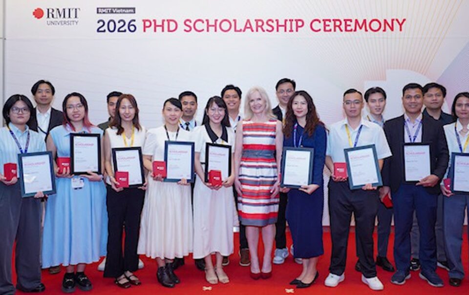 dai-hoc-rmit-dau-tu-manh-vao-nghien-cuu-voi-65-hoc-bong-tien-si