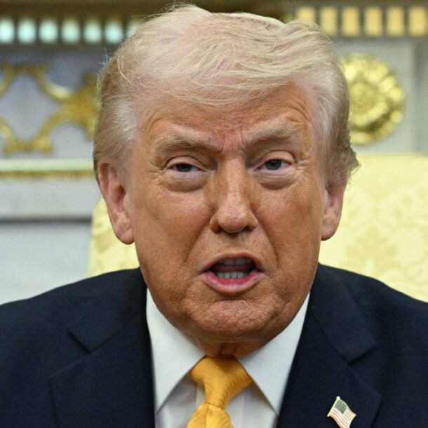 ong-trump-yeu-cau-israel-ngung-tan-cong-mo-khi-dot-iran