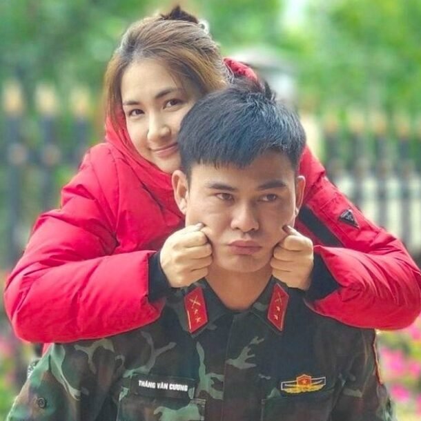 hoa-minzy-tiet-lo-cuoc-song-sau-khi-nen-duyen-voi-dai-uy