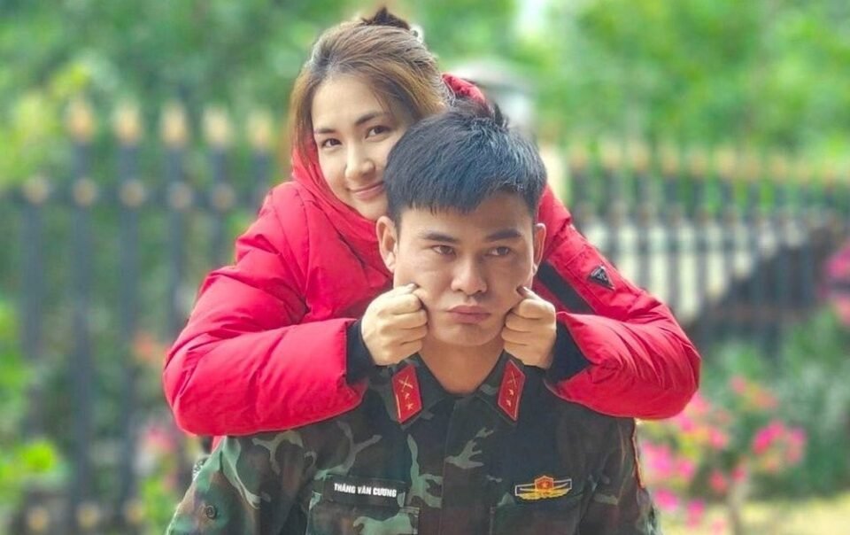 hoa-minzy-tiet-lo-cuoc-song-sau-khi-nen-duyen-voi-dai-uy