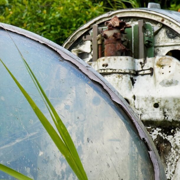 may-bay-mig-21-‘vo-chu’-o-ca-mau